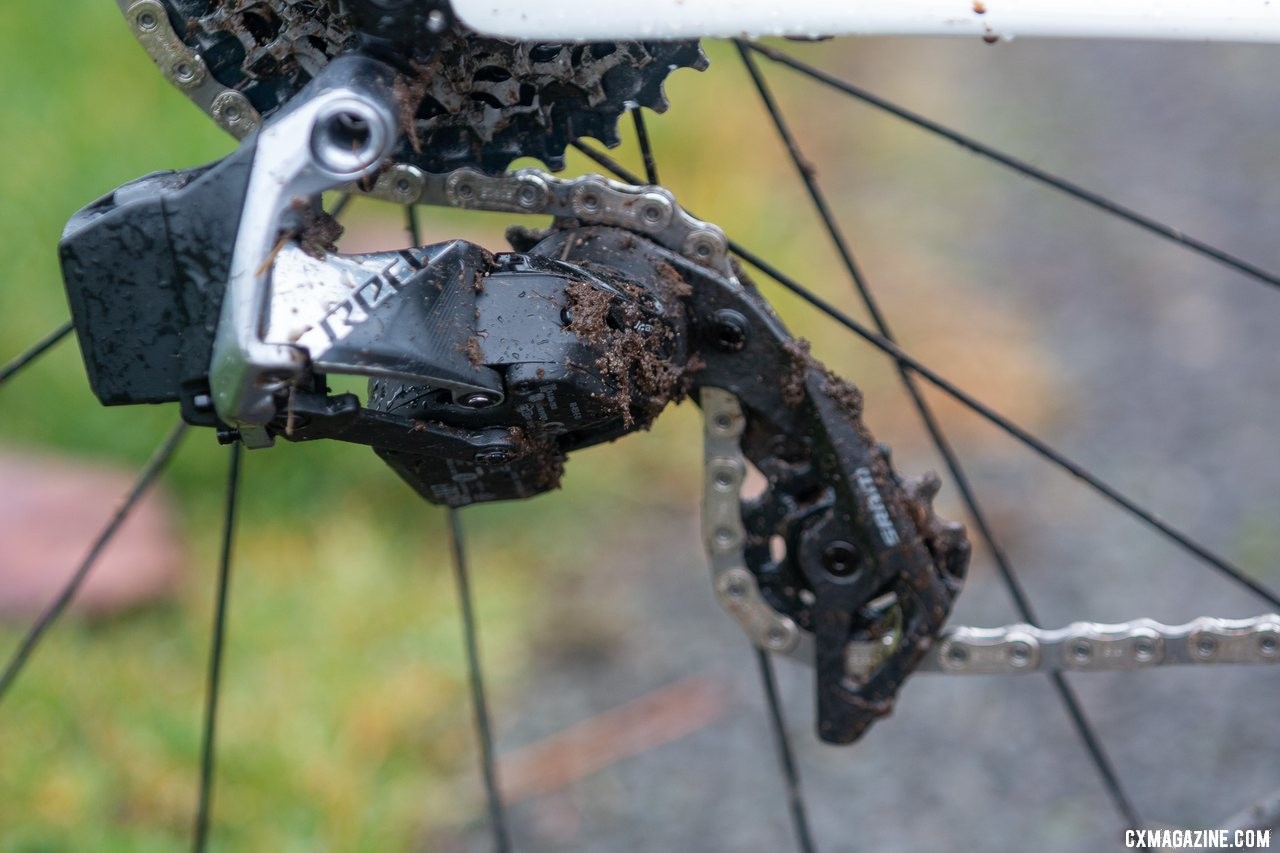 The AXS road derailleur can accept up to a 33t cassette cog, which the team uses full time. Katie Clouse's U23 Women's winning Cannondale Super-X. 2019 Cyclocross National Championships, Lakewood, WA. © A. Yee / Cyclocross Magazine