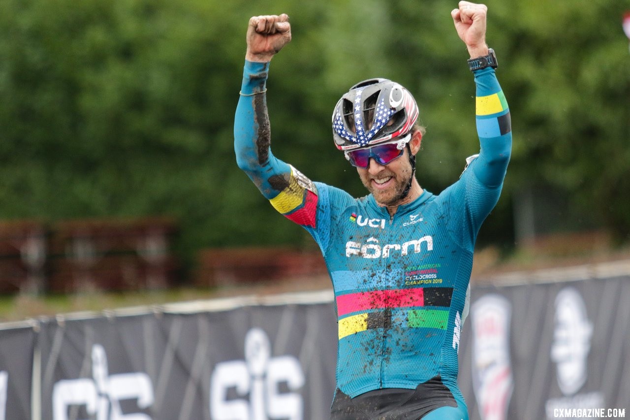 Jake Wells celebrates his third Masters National Championship. Masters Men 40-44. 2019 Cyclocross National Championships, Lakewood, WA. © D. Mable / Cyclocross Magazine