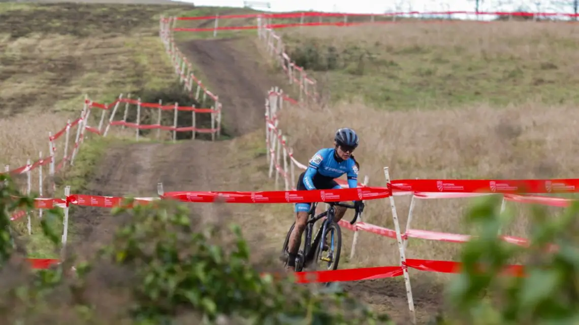 What a gap! Tricia Fleischer opened up a nearly insurmountable gap midway through the race. Masters Women 40-44. 2019 Cyclocross National Championships, Lakewood, WA. © D. Mable / Cyclocross Magazine