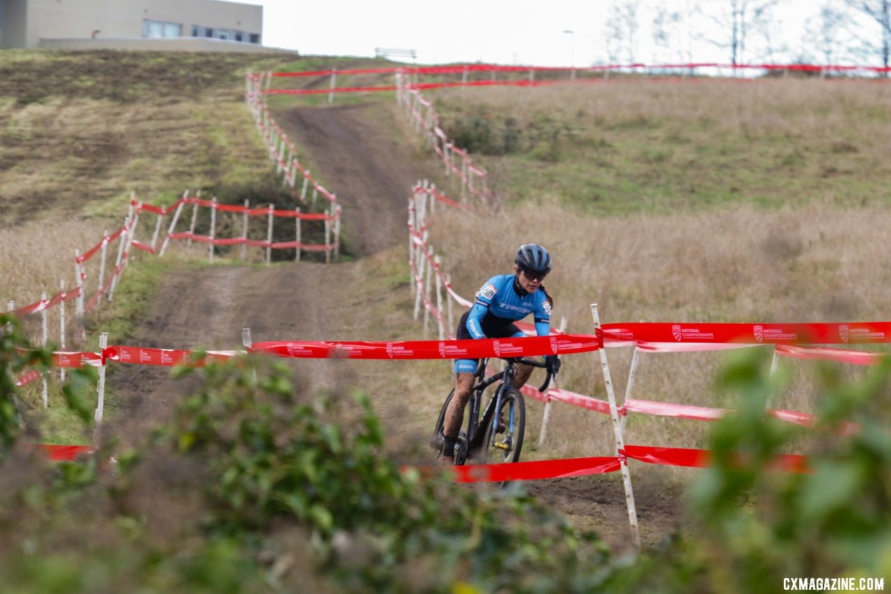 What a gap! Tricia Fleischer opened up a nearly insurmountable gap midway through the race. Masters Women 40-44. 2019 Cyclocross National Championships, Lakewood, WA. © D. Mable / Cyclocross Magazine