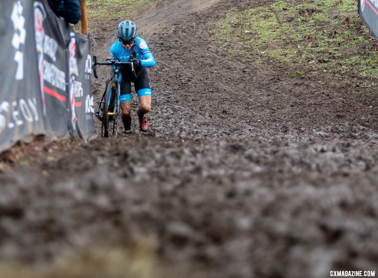 Fleischer raced off the front early in Friday's race 40-44 title. 2019 Cyclocross National Championships, Lakewood, WA. © A. Yee / Cyclocross Magazine