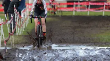 Melissa Barker parts the waters on her way to a win. Masters Women 45-49. 2019 Cyclocross National Championships, Lakewood, WA. © D. Mable / Cyclocross Magazine