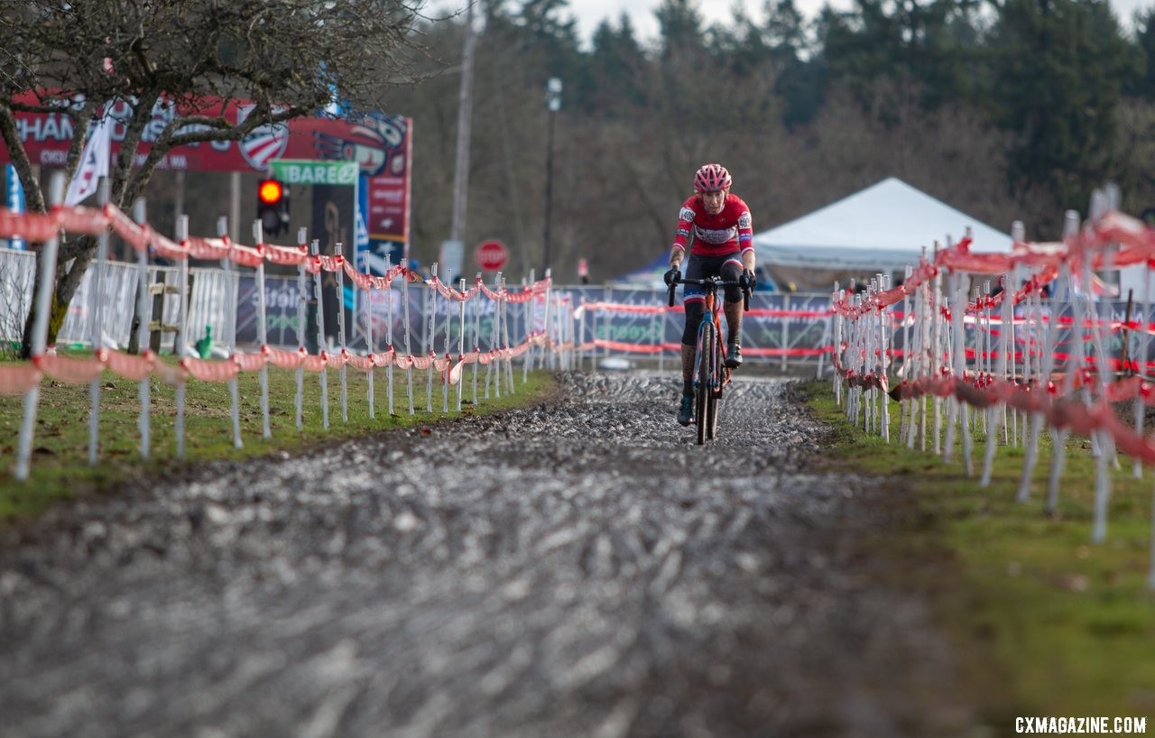 Monica Lloyd continued her impressive podium streak on West Coast Nationals. Masters Women 45-49. 2019 Cyclocross National Championships, Lakewood, WA. © A. Yee / Cyclocross Magazine