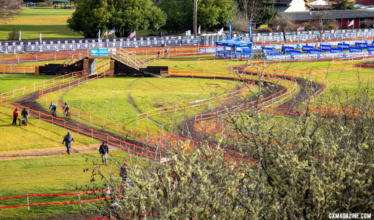 The sun was a welcome site as it flooded the grounds of Fort Steilacoom Park. Masters Women 55-59. 2019 Cyclocross National Championships, Lakewood, WA. © A. Yee / Cyclocross Magazine