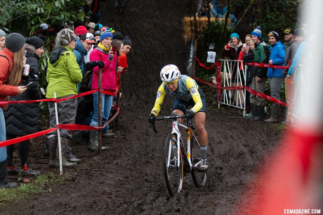 The Sturm-meister is a #driftin' Singlespeed Women. 2019 Cyclocross National Championships, Lakewood, WA. © A. Yee / Cyclocross Magazine