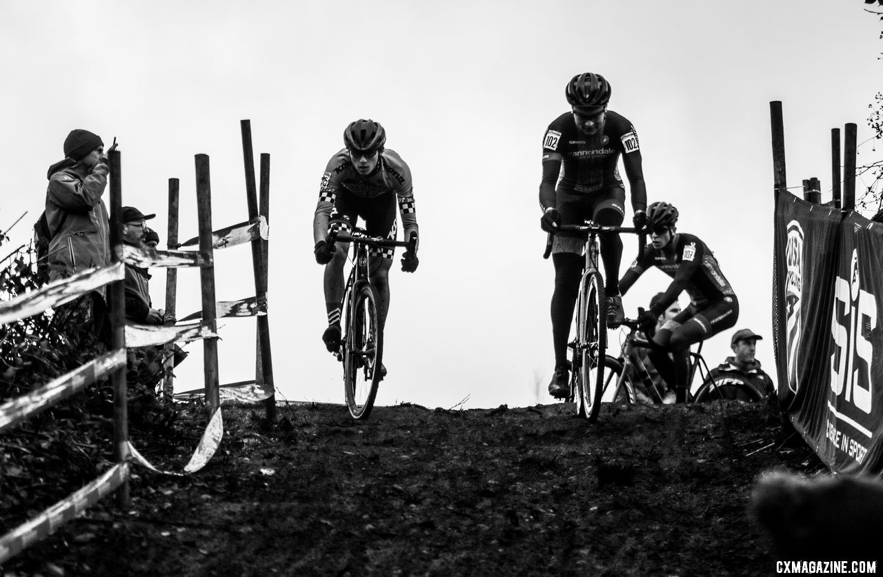 A steep drop awaited riders right after first run up. U23 Men. 2019 Cyclocross National Championships, Lakewood, WA. © D. Mable / Cyclocross Magazine