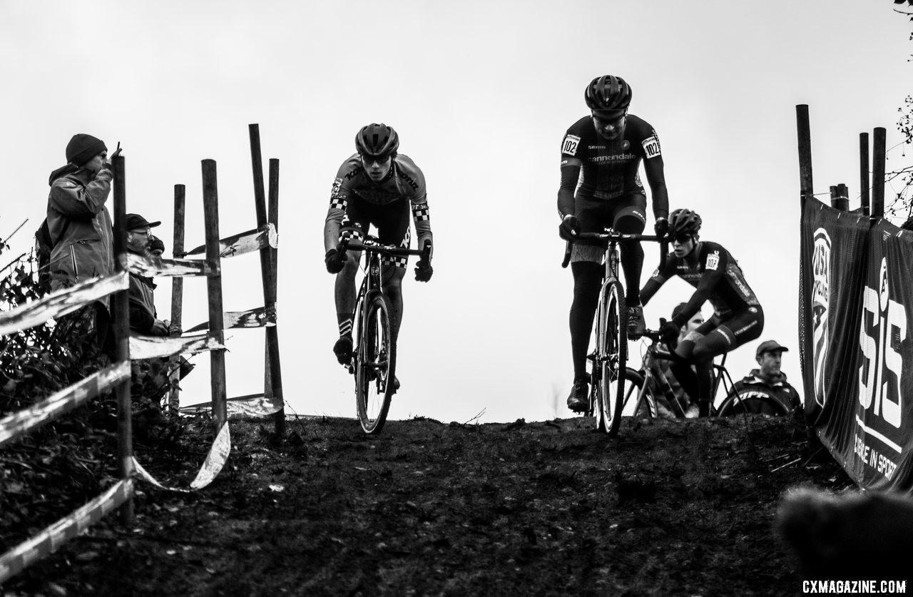 A steep drop awaited riders right after first run up. U23 Men. 2019 Cyclocross National Championships, Lakewood, WA. © D. Mable / Cyclocross Magazine