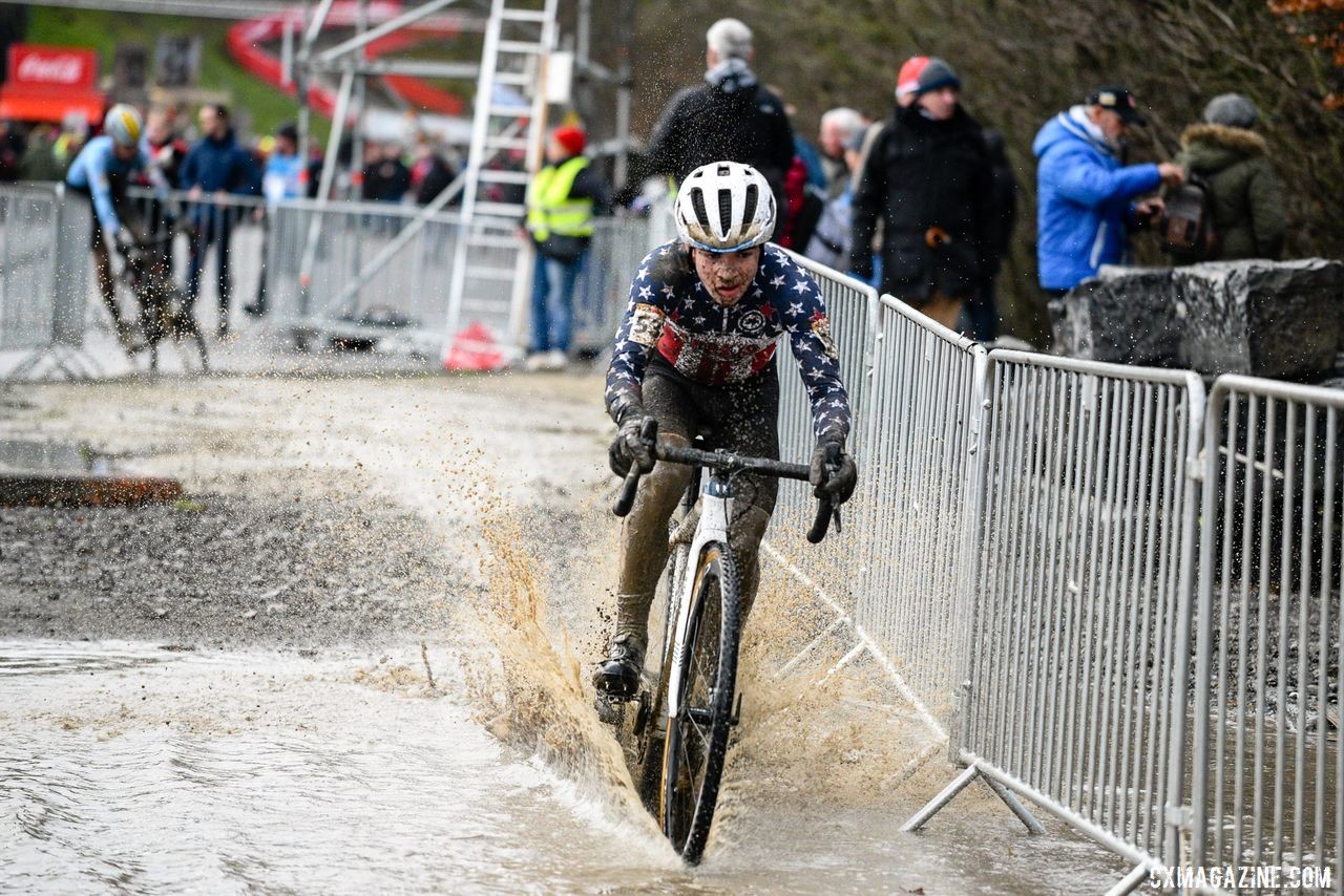 Strohmeyer got his feet wet at Namur, literally. Junior Men, 2019 Namur UCI Cyclocross World Cup. © B. Hazen / Cyclocross Magazine