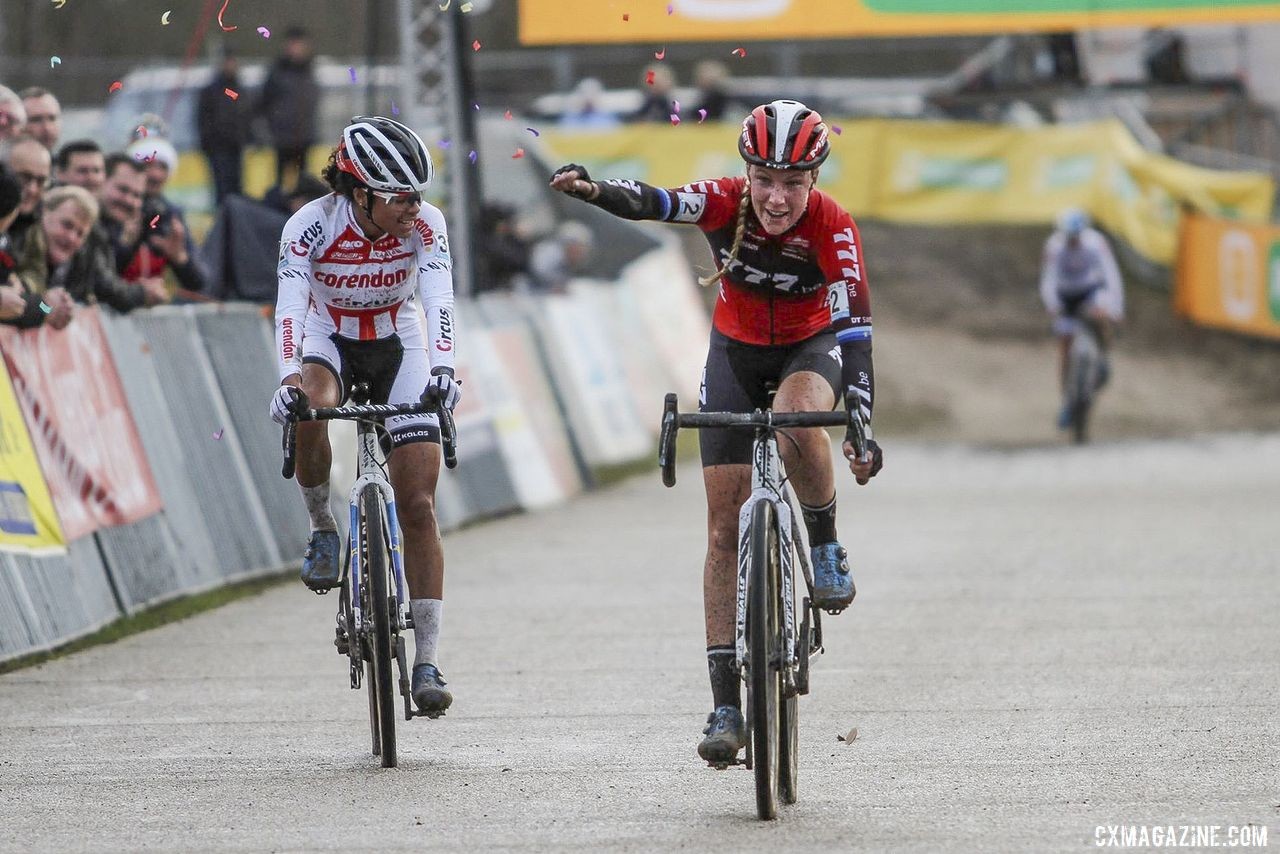 Annemarie Worst took the sprint win at Zonhoven on Sunday. 2019 Superprestige Zonhoven. © B. Hazen / Cyclocross Magazine