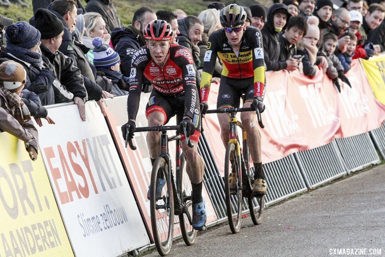 The last lap became Sweeck v. Aerts. 2019 Superprestige Zonhoven. © B. Hazen / Cyclocross Magazine