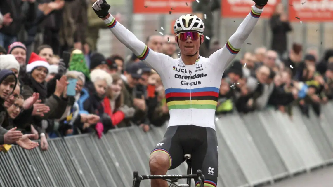 Mathieu van der Poel celebrates his Zolder win. 2019 World Cup Zolder. © B. Hazen / Cyclocross Magazine