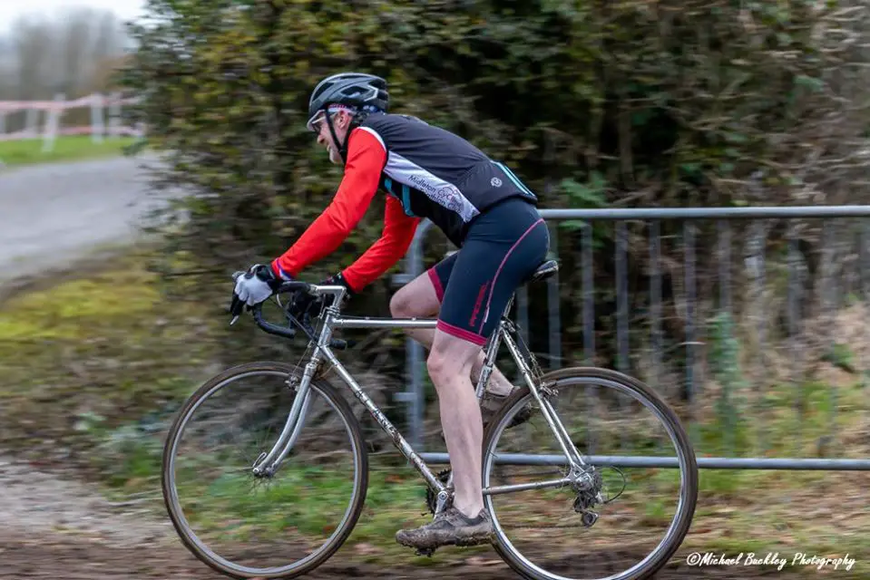 Brendan Hennessy rides his Alan frame in a cyclocross race. © Michael Buckley