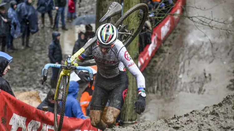 Namur proved a challenging race for Werner and all competitors this year. 2019 Namur UCI Cyclocross World Cup. © B. Hazen / Cyclocross Magazine