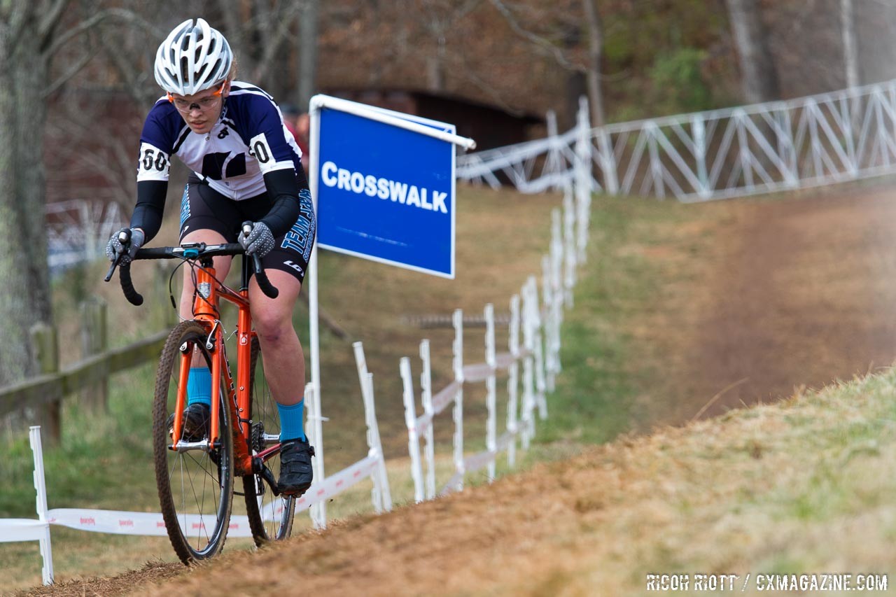 Clara Honsinger holding her lead into the Ingles climb. 2016 Asheville Cyclocross Nationals. © R. Riott / Cyclocross Magazine