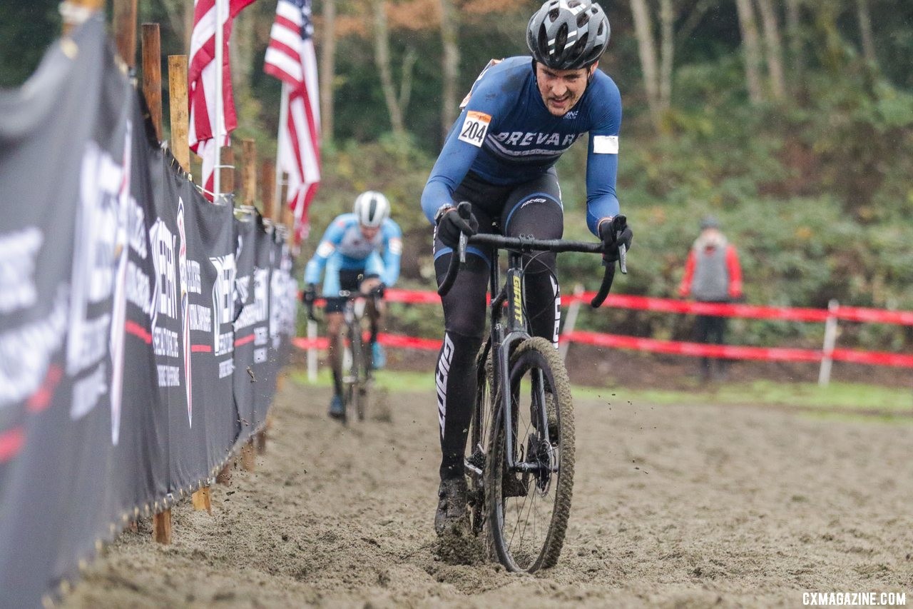 Perley leads through the sand. Masters Men 30-34. 2019 Cyclocross National Championships, Lakewood, WA. © D. Mable / Cyclocross Magazine