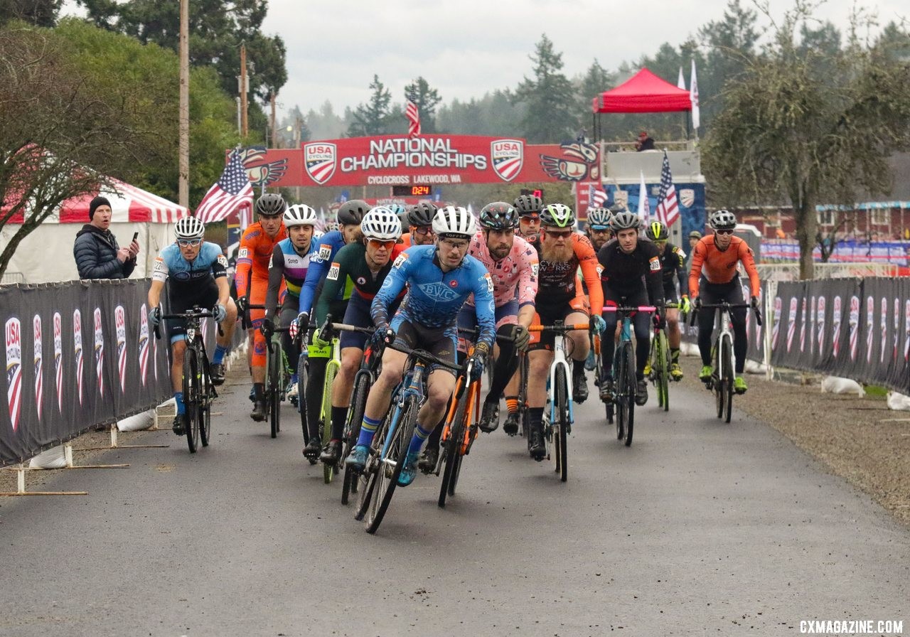 Stephen Hartzel took the holeshot on Wednesday. Masters Men 35-39. 2019 Cyclocross National Championships, Lakewood, WA. © D. Mable / Cyclocross Magazine