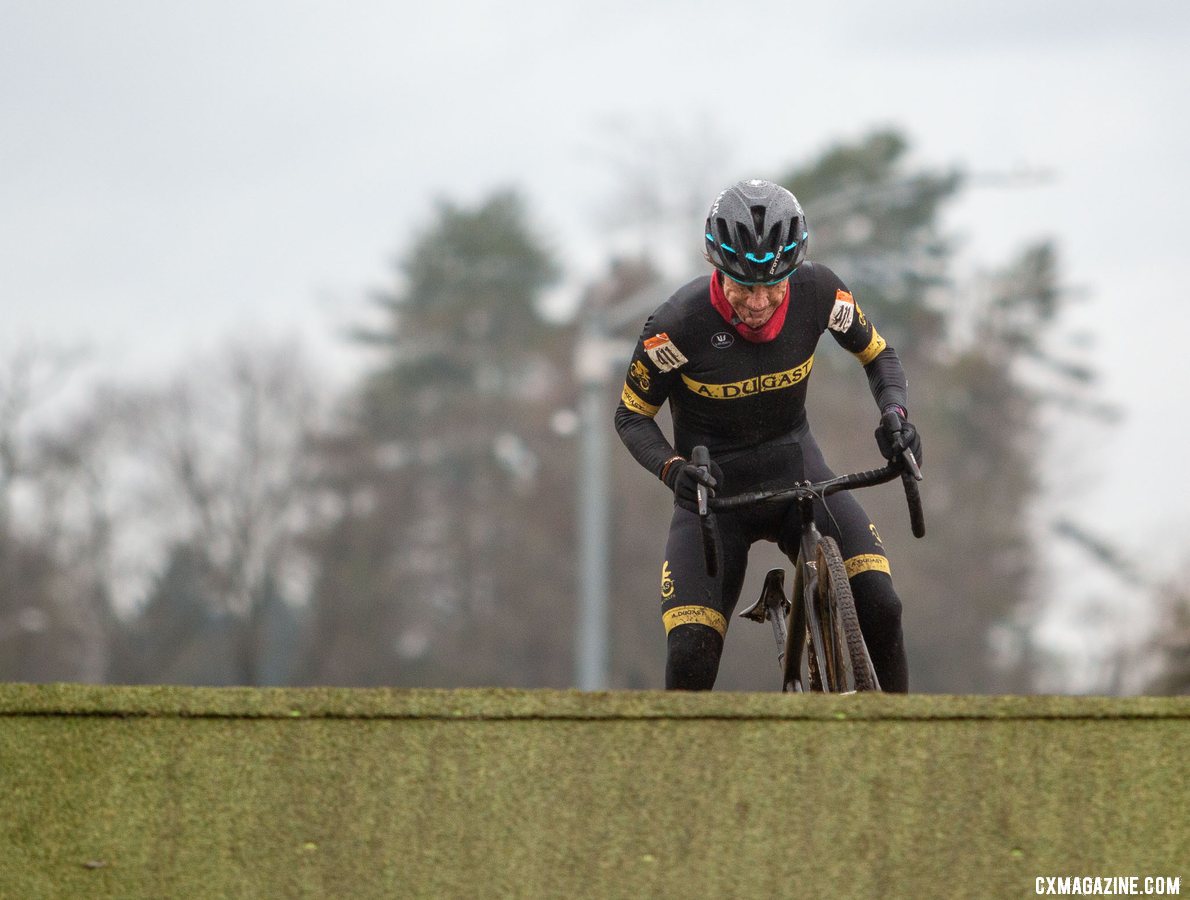 Jay Thornton ran into some trouble on the flyover, but still finished third. Masters Men 60-64. 2019 Cyclocross National Championships, Lakewood, WA. © A. Yee / Cyclocross Magazine