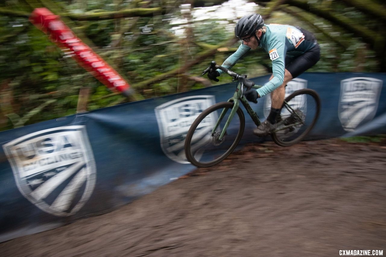 Patrick Dunn airs it out. Masters 30-34 Men. 2019 Cyclocross National Championships, Lakewood, WA. © A. Yee / Cyclocross Magazine