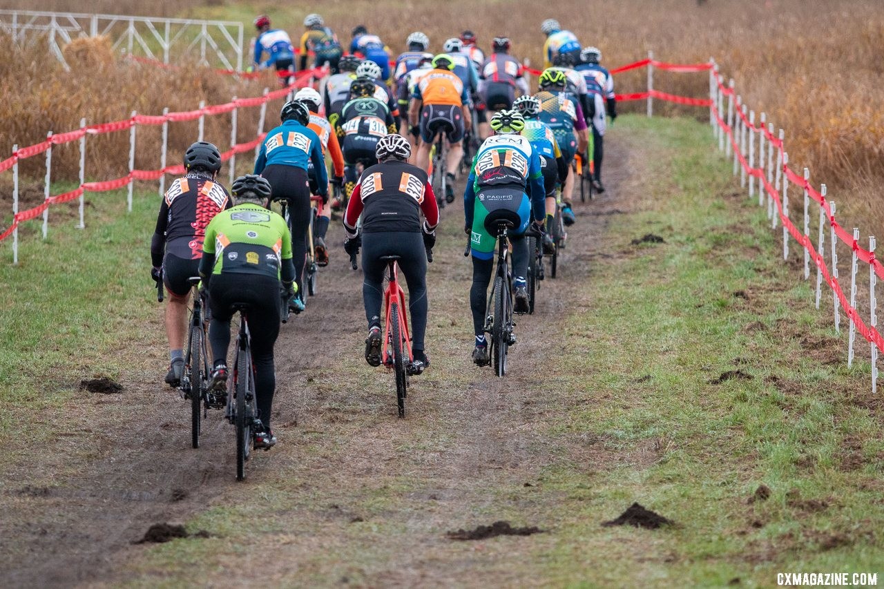 The Masters Men 65-69 racers get underway. Masters Men 65-69. 2019 Cyclocross National Championships, Lakewood, WA. © A. Yee / Cyclocross Magazine