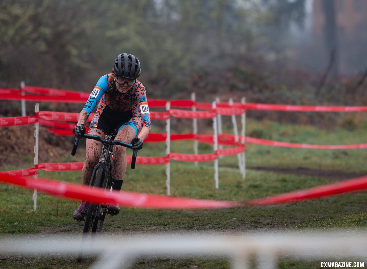 Halpin chasing for fourrth. 2019 Cyclocross National Championships, Lakewood, WA. © A. Yee / Cyclocross Magazine