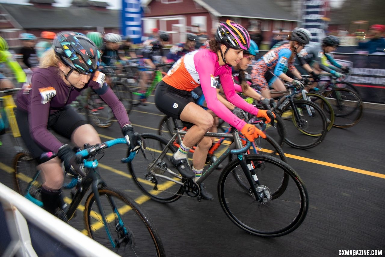 Danielle Arman jumped off the line and stayed in front when it mattered the most. © A. Yee / Cyclocross Magazine