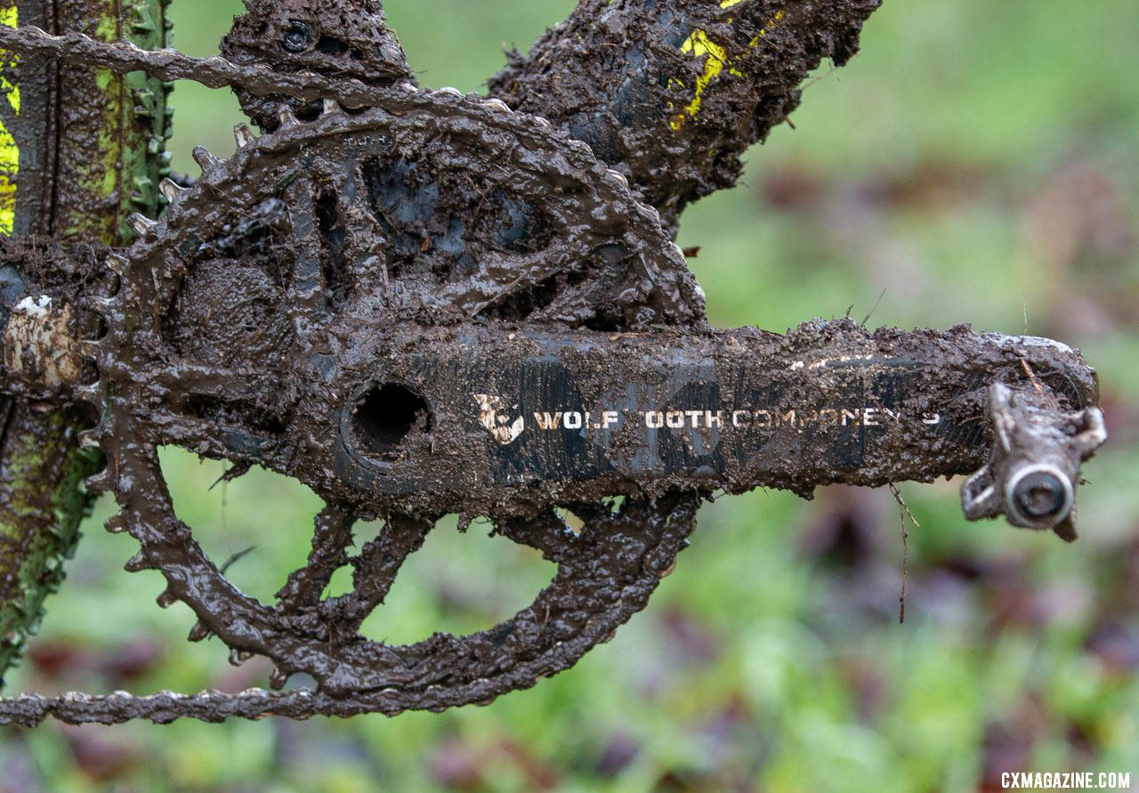 A Wolf Tooth direct mount chain ring and protective decal on the crank arm provide a few custom touches. Caleb Thompson's Masters 35-39-winning Scott Addict CX Cyclocross bike. 2019 USA Cycling Cyclocross National Championships bike profiles, Lakewood, WA. © A. Yee / Cyclocross Magazine