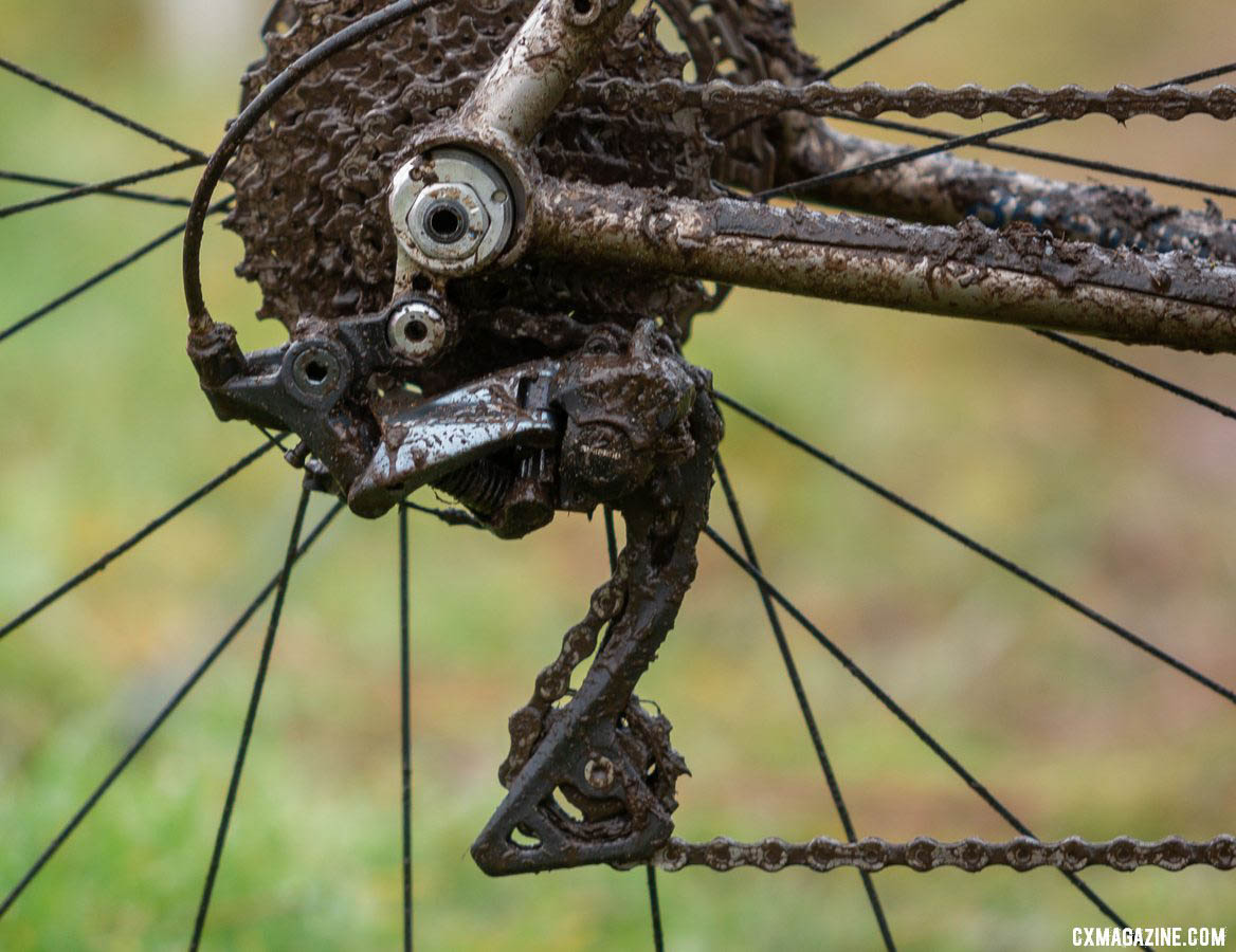 An Ultegra RD-RX800-GS handles shifts in the rear. Jack Spranger's Jr 15-16 winning Sage PDXCX cyclocross bike. 2019 Cyclocross National Championships, Lakewood, WA. © A. Yee / Cyclocross Magazine