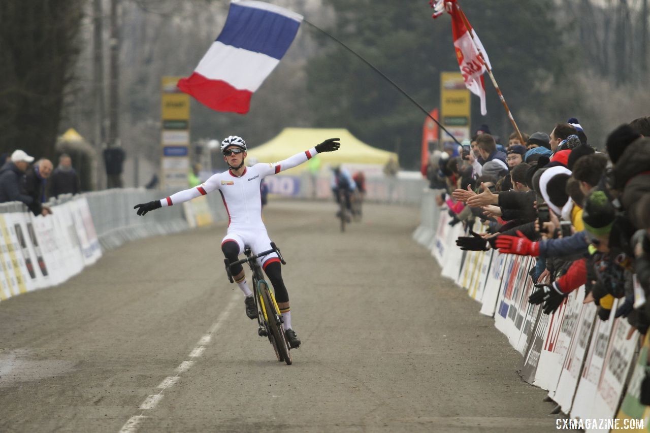 Thibau Nys celebrates his latest World Cup win. 2020 World Cup Nommay. © B. Hazen / Cyclocross Magazine