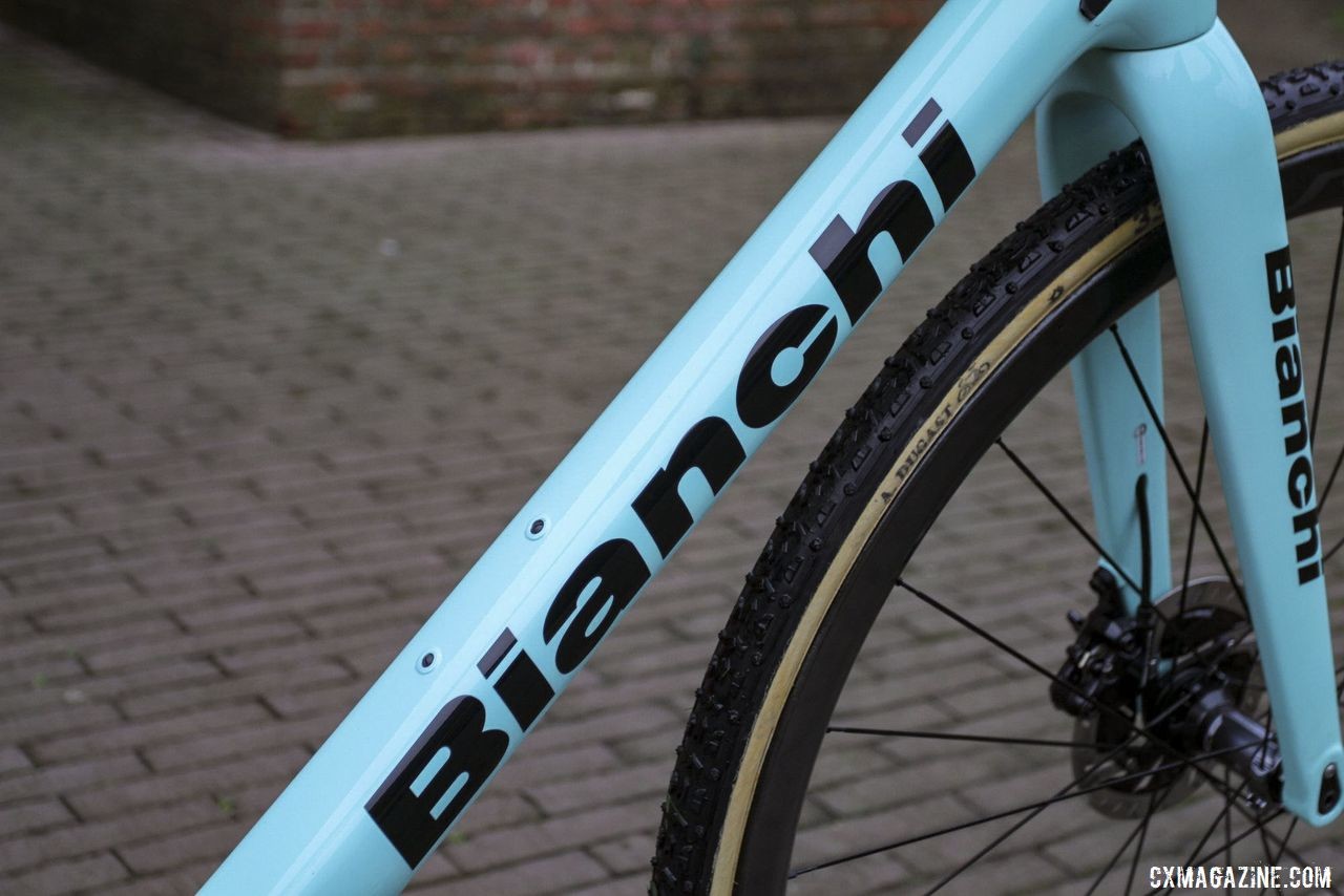 Bianchi gave the Zolder Pro a classic celeste colorway. Wout van Aert's 2019 Azencross Loenhout Bianchi Zolder Pro. © B. Hazen / Cyclocross Magazine