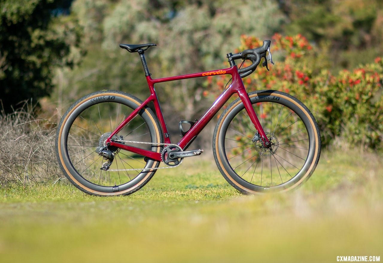 The Cervelo Aspero is ready for cyclocross, fast gravel and the road. © A. Yee / Cyclocross Magazine