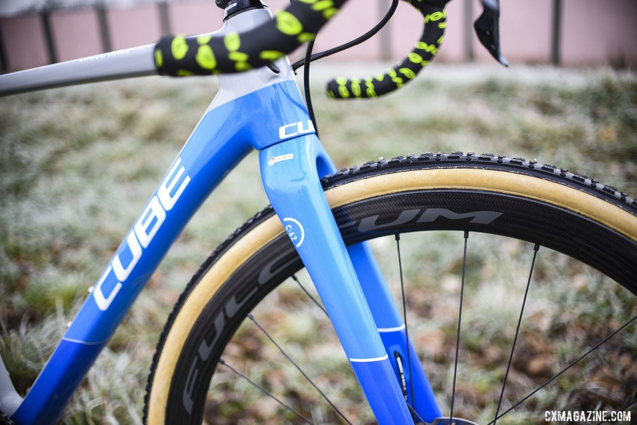 The fork on the Cube Cross Race C:62 is full carbon with internal routing. Quinten Hermans' Cube Cross Race C:62 Cyclocross Bike. © E. Haumesser / Cyclocross Magazine