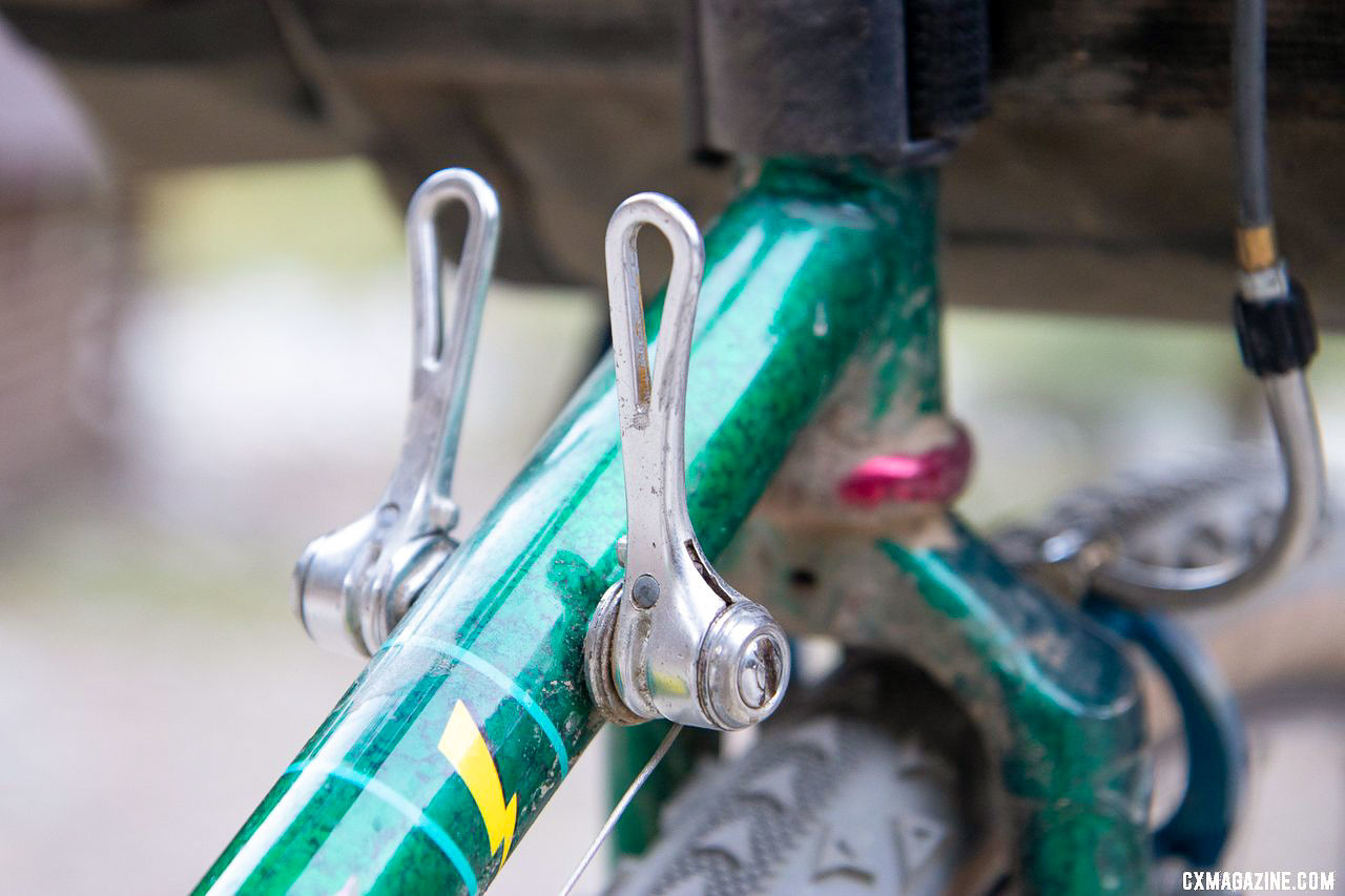 The Lightening Bolt uses down tube shift stops. While the user could mount cable stops and use integrated shifters, Ultraromance used vintage Simplex levers. Ultraromance's Crust Lightning Bolt gravel bike. © A. Yee / Cyclocross Magazine