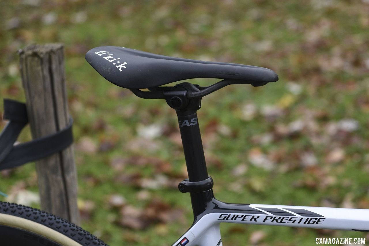 Kastelijn held her Fizik saddle with an Easton EC90 SL zero-setback seatpost. Yara Kastelijn's Stevens Super Prestige Cyclocross Bike. © E. Haumesser / Cyclocross Magazine