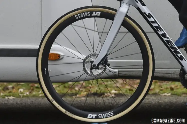 Kastelijn ran an Ultegra groupset, with flat mount R8070 calipers and RT800 rotors. Yara Kastelijn's Stevens Super Prestige Cyclocross Bike. © E. Haumesser / Cyclocross Magazine