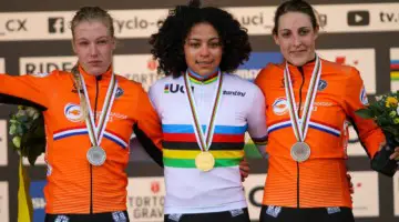 Ceylin del Carmen Alvarado led a Dutch sweep in the Elite Women. 2020 UCI Cyclocross World Championships, Dübendorf, Switzerland. © B. Hazen / Cyclocross Magazine