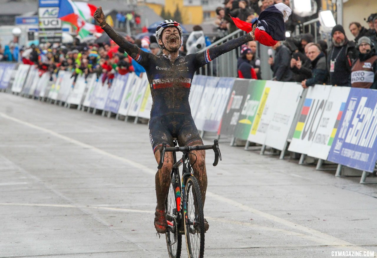 Riberolle caps off her third season in cyclocross with a U23 Women's world title, 2020 UCI Cyclocross World Championships, Dübendorf, Switzerland. © B. Hazen / Cyclocross Magazine