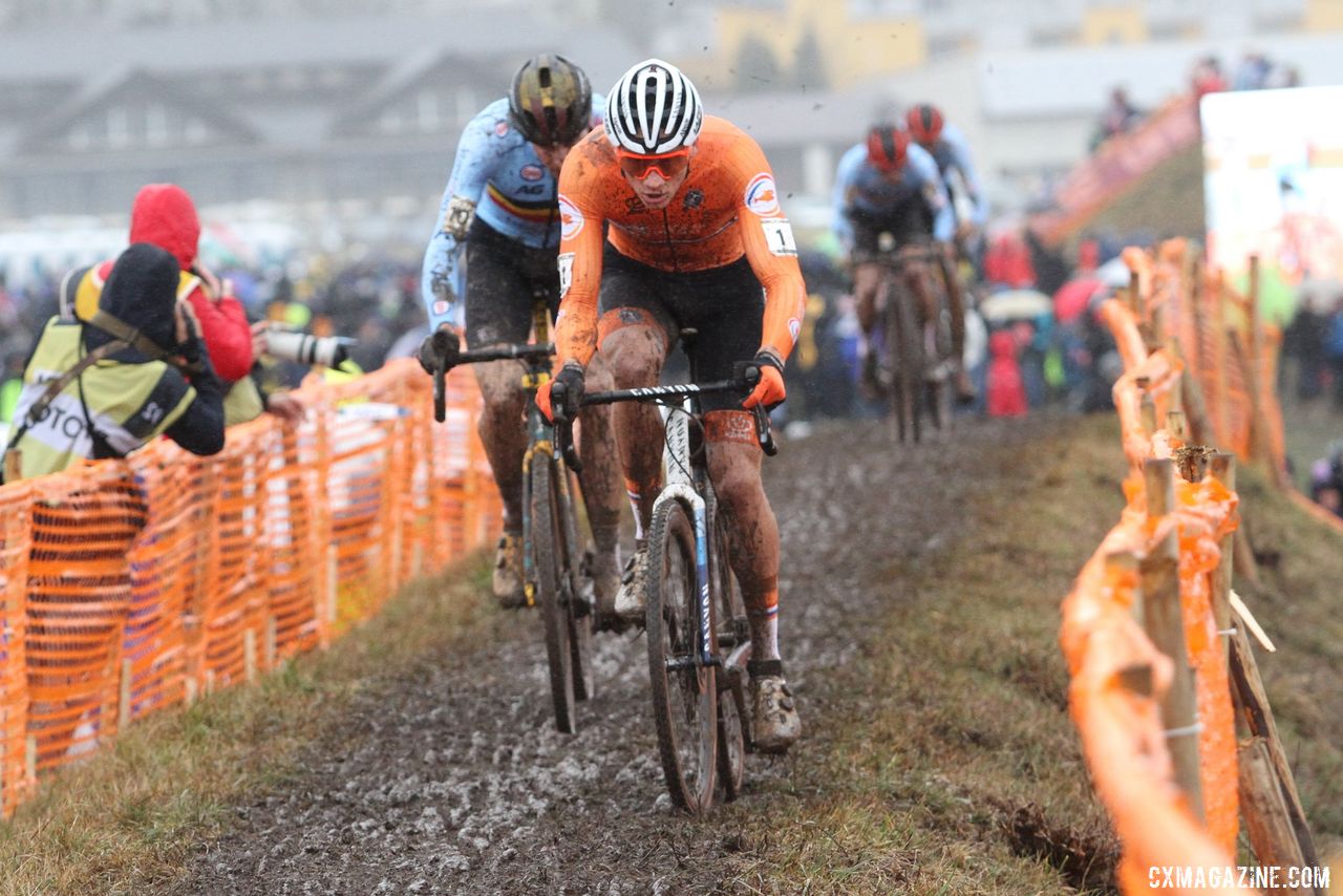 Van der Poel got off to an early lead with Aerts. 2020 UCI Cyclocross World Championships, Dübendorf, Switzerland. © B. Hazen / Cyclocross Magazine