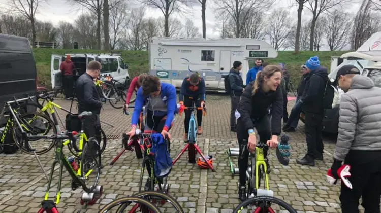 No tent for the Hulst warm-up. © Claude Colpaert