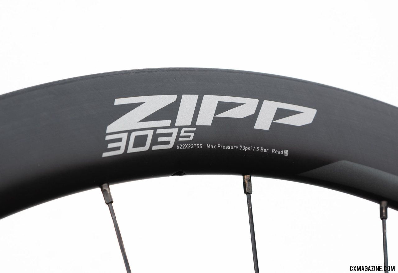 The new Zipp 303 S carbon disc brake tubeless wheel replaces the 302 and brings the 303 line into lower price points. 23mm wide, ready for gravel, cyclocross or 28mm road tires. © Cyclocross Magazine