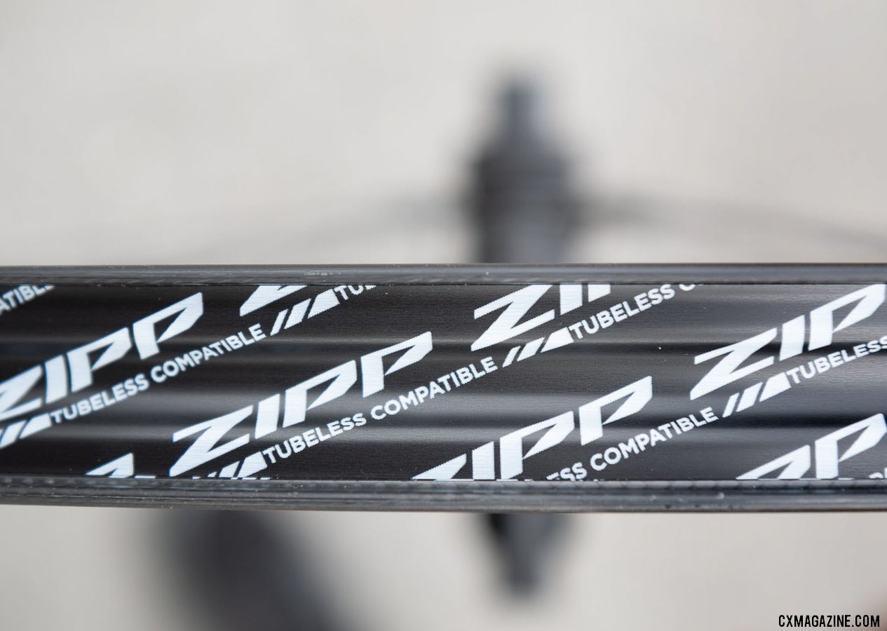 The new Zipp 303 S carbon disc brake tubeless wheel comes pre-taped and has a bead-retaining shelf. © Cyclocross Magazine