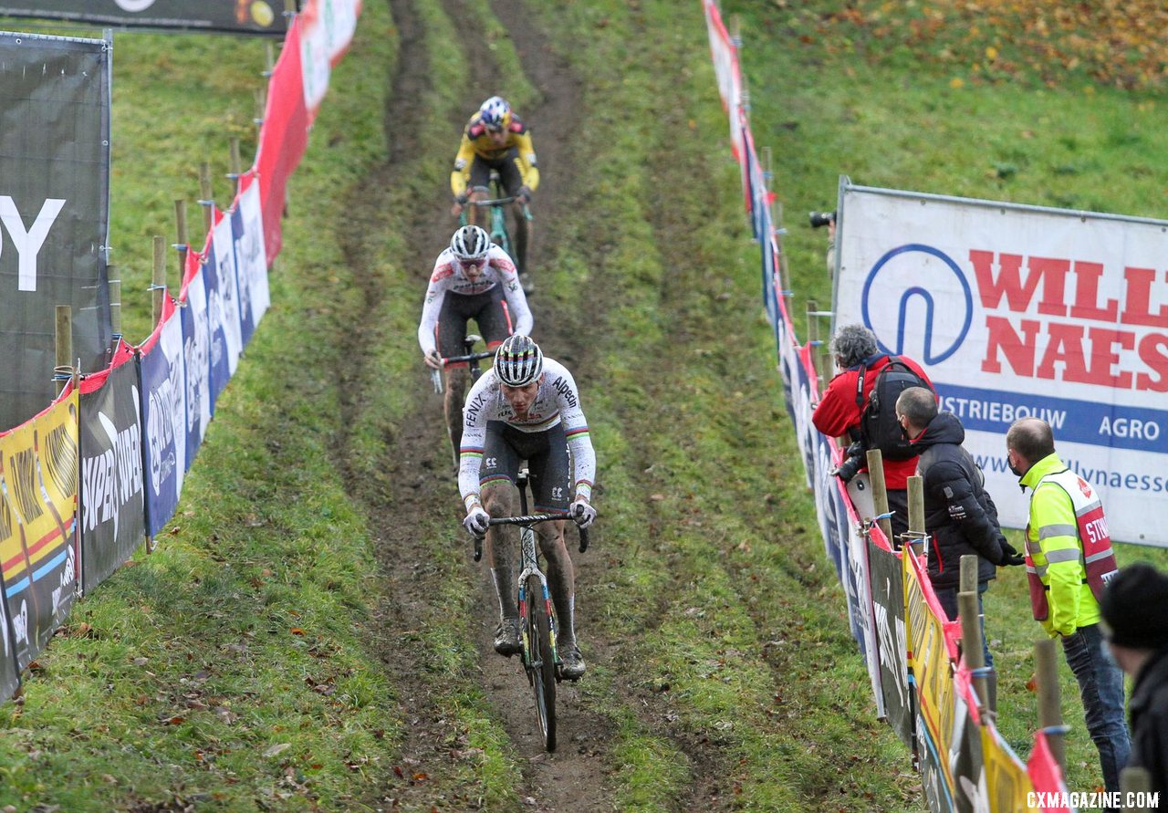 Van der Poel leads the chase of Pidcock. 2020 UCI Cyclocross World Cup, Elite Men. © Cyclocross Magazine