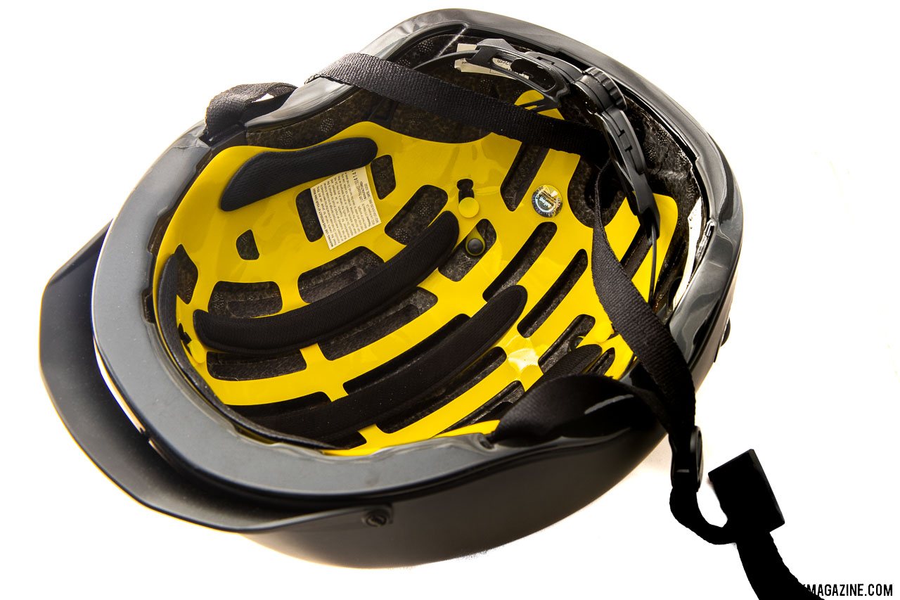 Thousand's Chapter MIPS cycling helmet. © Cyclocross Magazine