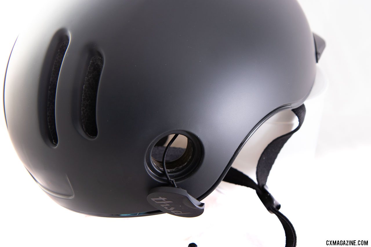 Thousand's Chapter MIPS cycling helmet has a handy lock port. © Cyclocross Magazine