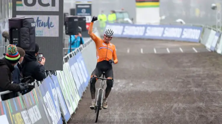 Elite Men, 2021 Cyclocross World Championships, Ostend, Belgium. © Alain Vandepontseele / Cyclocross Magazine