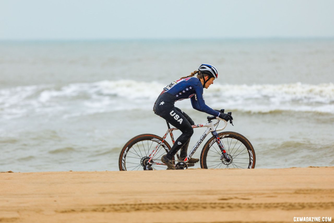 Clara Honsinger excelled in the sand. Elite Women, 2021 Cyclocross World Championships, Ostend, Belgium. © Alain Vandepontseele / Cyclocross Magazine
