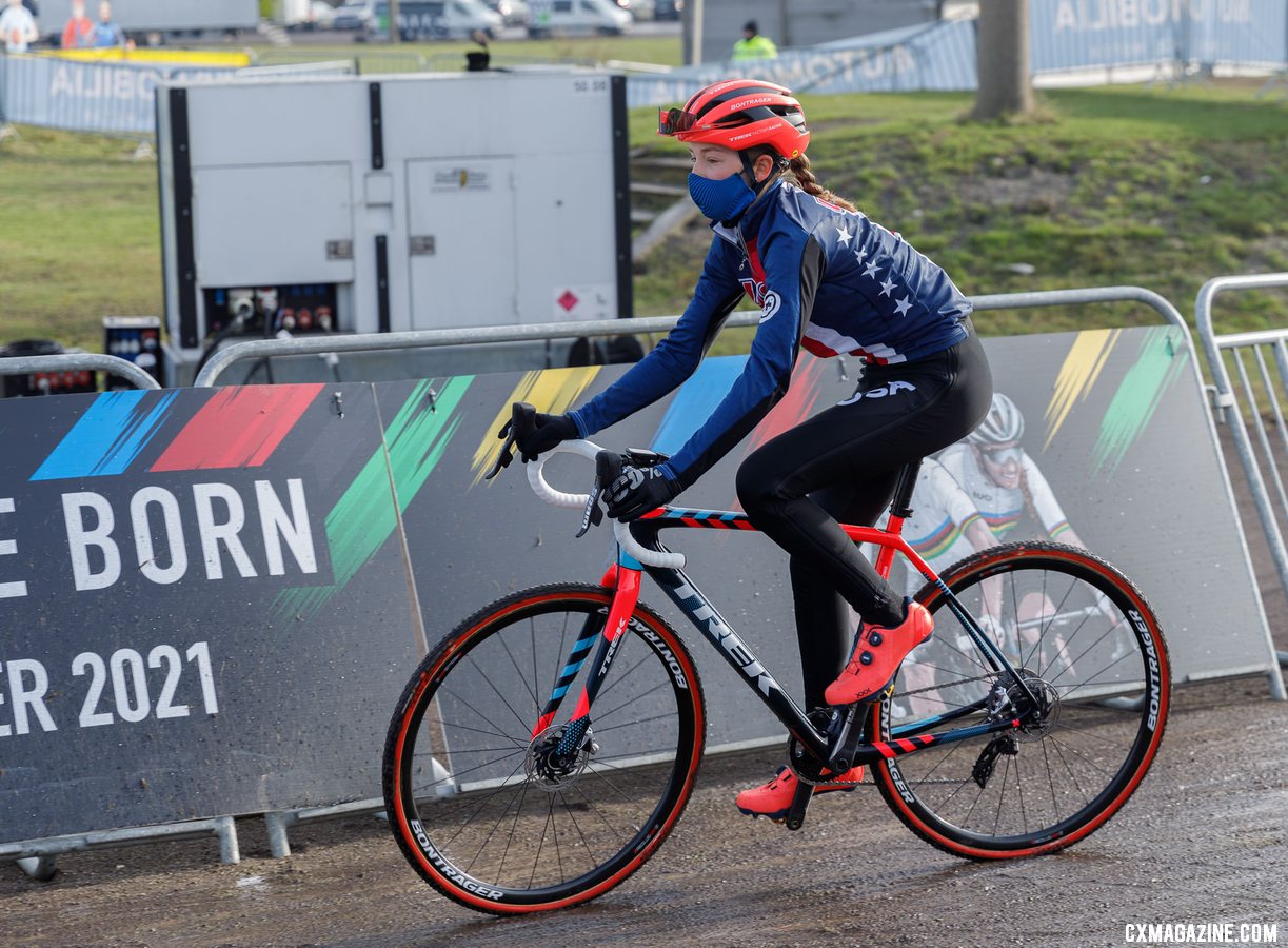 USA's Maddie Munro finished 11th. North American U23 Women, 2021 Cyclocross World Championships, Ostend, Belgium. © Alain Vandepontseele / Cyclocross Magazine