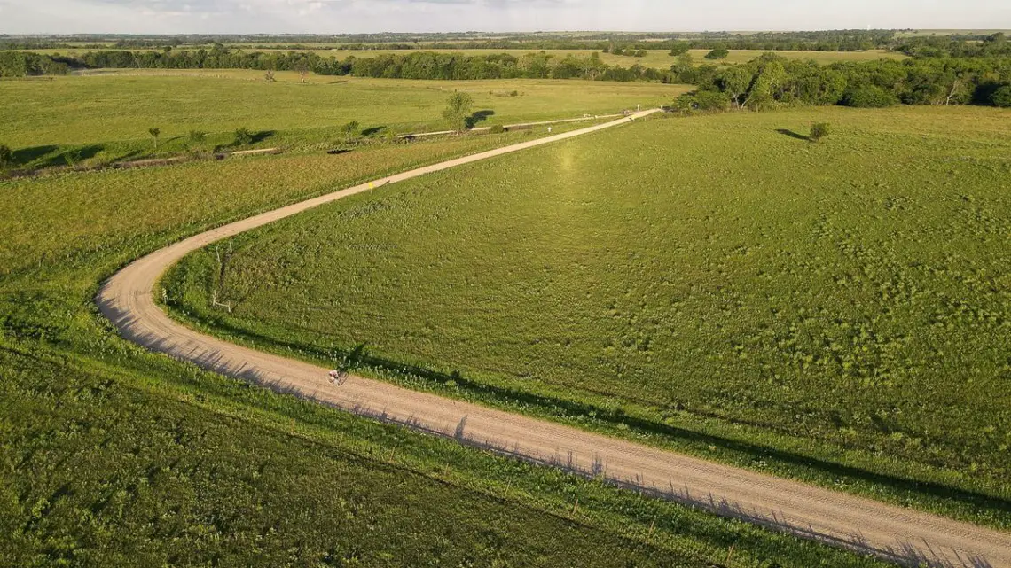 Dry, sunny and warm conditions greeted racers. 2021 Unbound Gravel 200. photo: Life Time