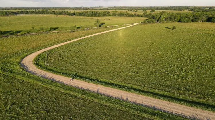 Dry, sunny and warm conditions greeted racers. 2021 Unbound Gravel 200. photo: Life Time