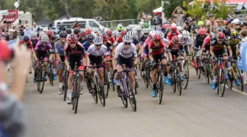 The furious start of the 2021 UCI Cyclocross World Cup Waterloo, Elite Women's race. © D. Mable / Cyclocross Magazine