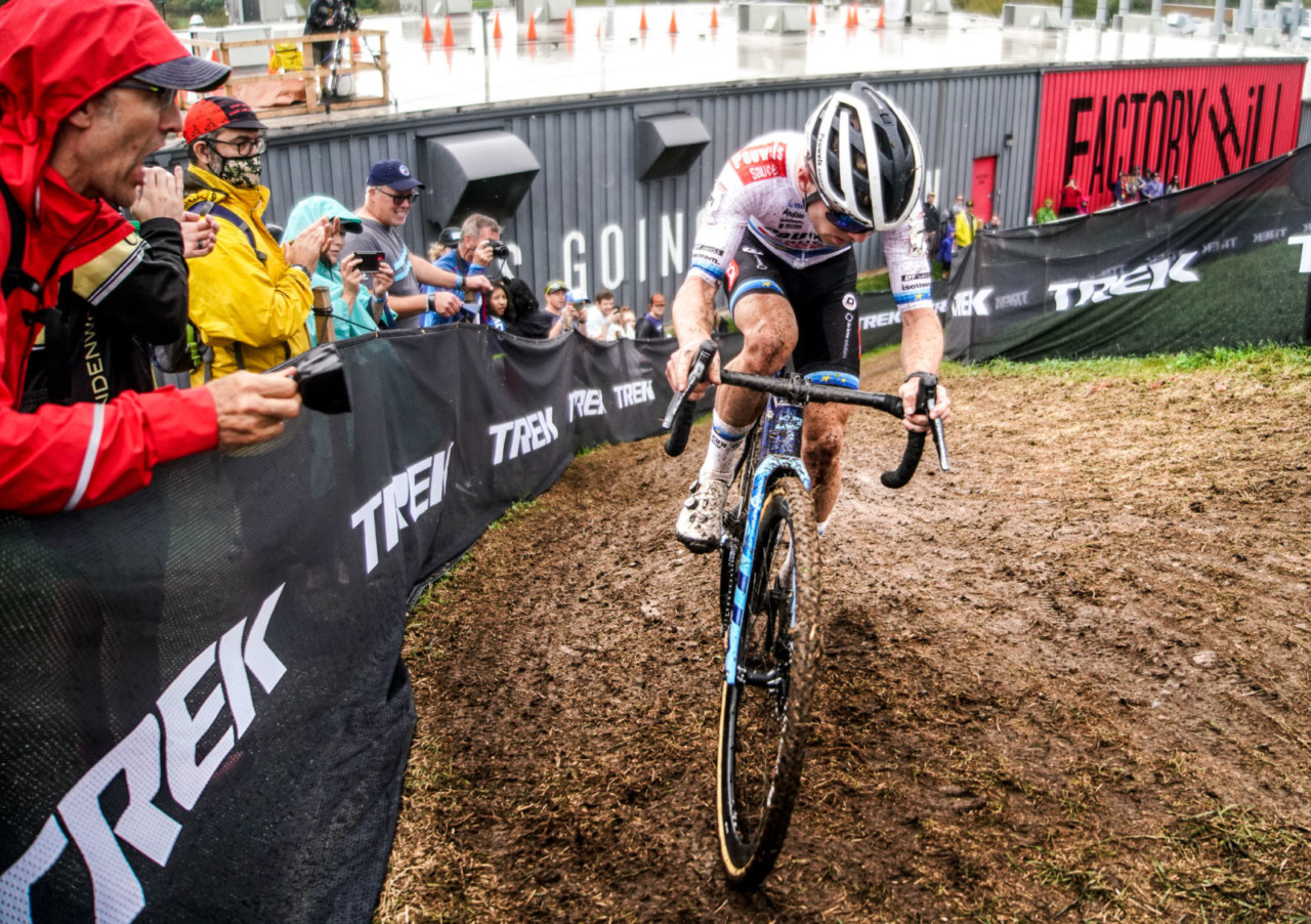 Iserbyt was dominant in Waterloo. 2021 UCI Cyclocross World Cup Waterloo, Elite Men. © D. Mable / Cyclocross Magazine